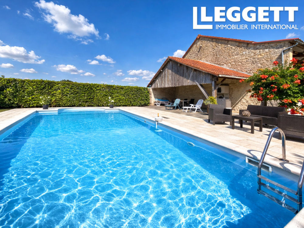 � vendre  Maison Villefagnan (16240)