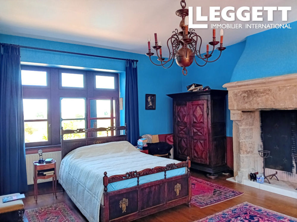 � vendre  Propri�t�/ch�teau Geay (79330)