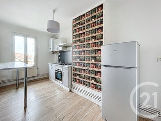  Immeuble � vendre 330 m�