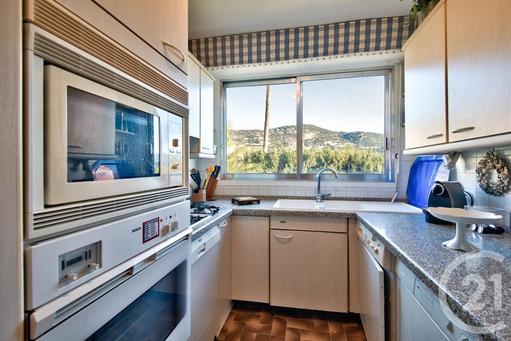 � vendre  Appartement Villefranche-sur-Mer (06230)