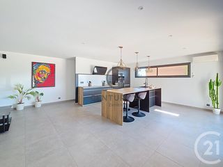  Maison � vendre 4 pi�ces 137 m�