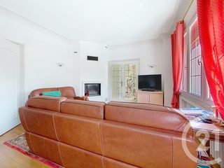  Maison � vendre 8 pi�ces 185 m�