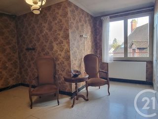  Maison � vendre 6 pi�ces 270 m�