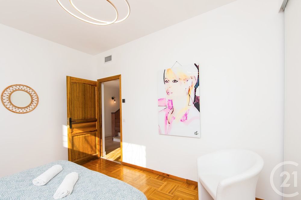 � vendre  Maison Cagnes-sur-Mer (06800)