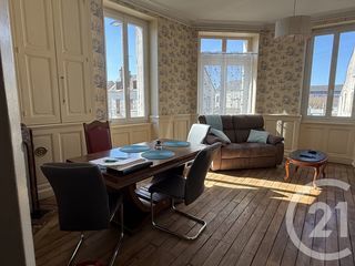  Immeuble � vendre 243 m�