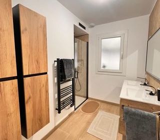  Maison � vendre 8 pi�ces 200 m�