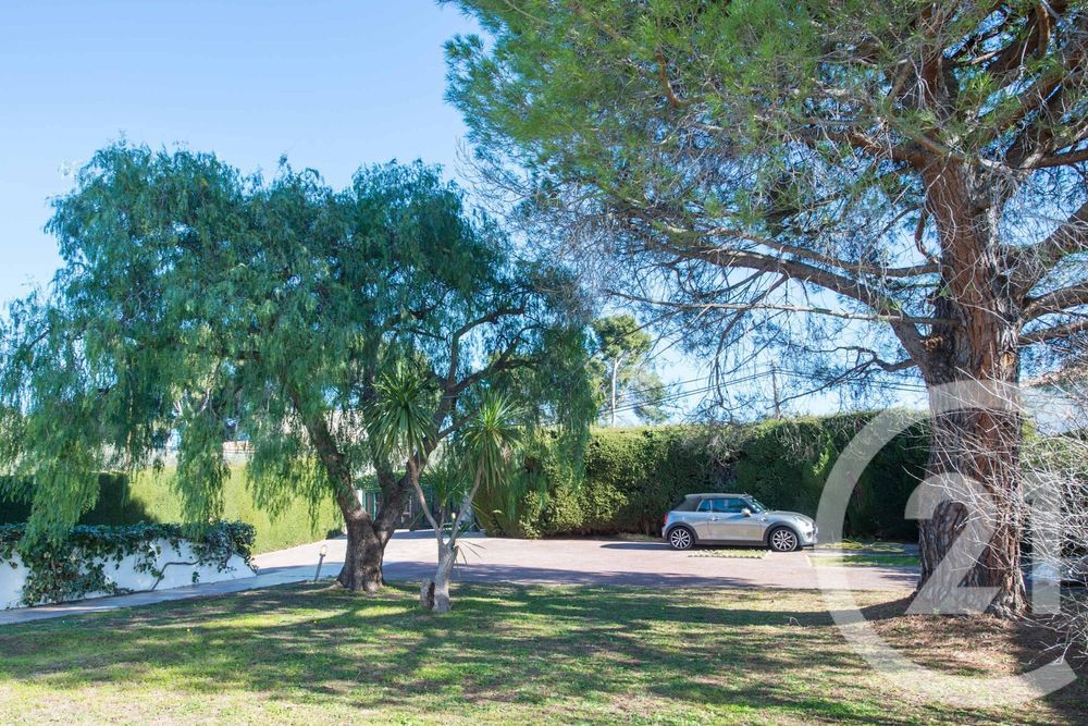 � vendre  Maison Cagnes-sur-Mer (06800)