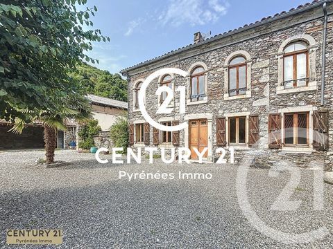   Vente Maison Maison - 11 pi�ce(s) - 220 m�