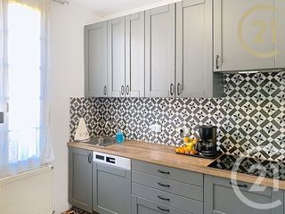  Maison � vendre 5 pi�ces 175 m�