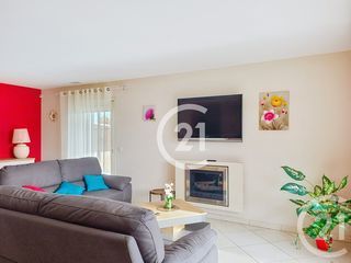  Maison � vendre 5 pi�ces 203 m�