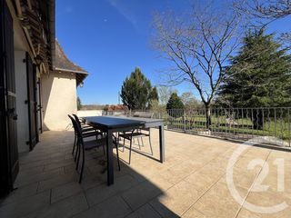  Maison � vendre 4 pi�ces 395 m�