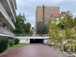  Parking / Garage � louer 18 m�