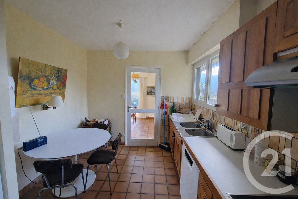 � vendre  Maison Saint-Ismier (38330)