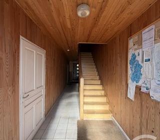  Appartement � vendre 12 pi�ces 328 m�