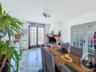  Maison � vendre 5 pi�ces 233 m�