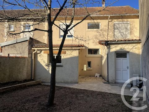   Location Maison Maison - 5 pi�ce(s) - 140 m�