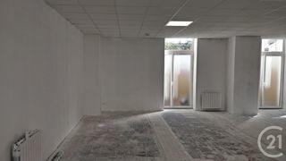  Appartement � vendre 1 pi�ce 92 m�