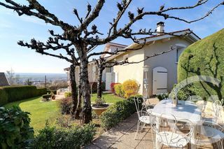  Maison � vendre 4 pi�ces 222 m�