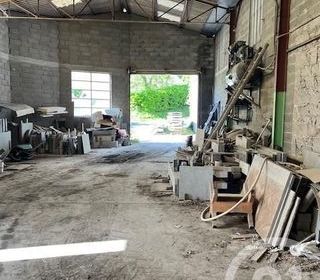  Immeuble � vendre 900 m�