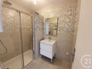  Appartement � louer 3 pi�ces 83 m�