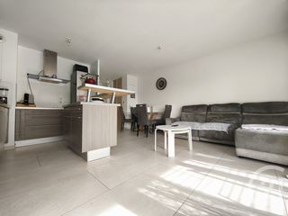  Appartement � vendre 4 pi�ces 74 m�