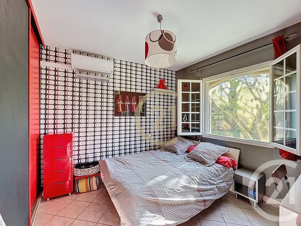� vendre  Maison Uz�s (30700)