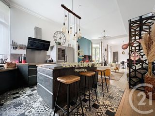  Appartement � vendre 4 pi�ces 128 m�