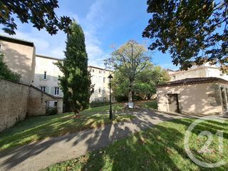  Immeuble � vendre 230 m�