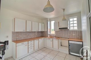  Appartement � vendre 4 pi�ces 143 m�