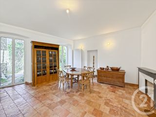  Maison � vendre 7 pi�ces 250 m�