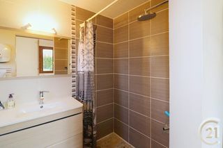  Maison � vendre 9 pi�ces 203 m�