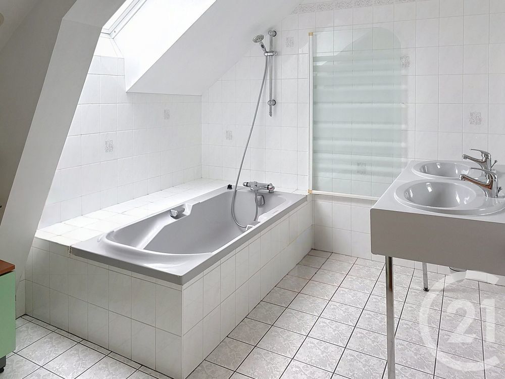 � vendre  Maison Sainte-Marie (35600)