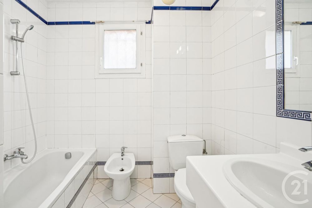 � vendre  Appartement Saint-Jean-Cap-Ferrat (06230)