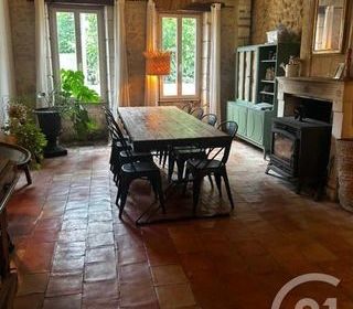  Maison � vendre 7 pi�ces 220 m�