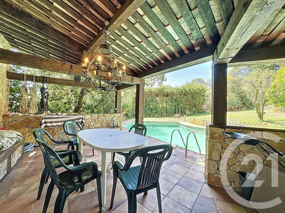 � vendre  Maison Antibes (06600)