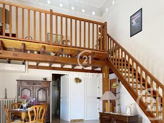  Maison � vendre 5 pi�ces 262 m�