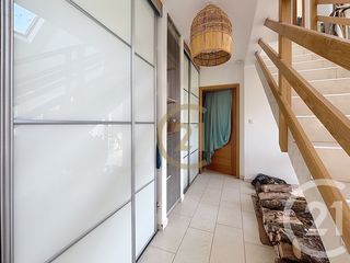  Maison � louer 6 pi�ces 160 m�