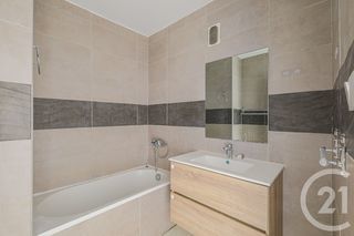  Appartement � vendre 4 pi�ces 84 m�