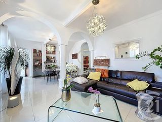  Maison � vendre 5 pi�ces 150 m�