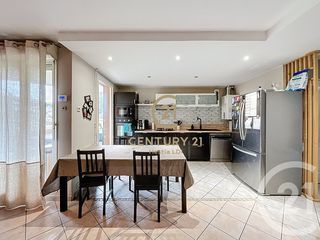  Appartement � vendre 4 pi�ces 278 m�