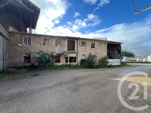   Vente Maison Maison - 8 pi�ce(s) - 1473 m�