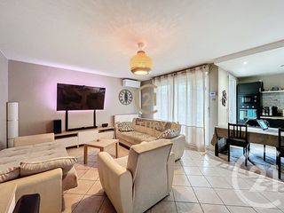  Appartement � vendre 4 pi�ces 278 m�