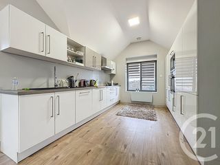  Appartement � vendre 4 pi�ces 120 m�