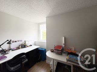  Maison � vendre 9 pi�ces 205 m�