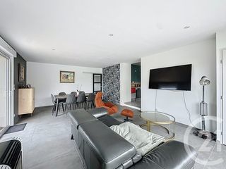  Maison � vendre 8 pi�ces 351 m�