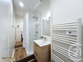  Immeuble � vendre 84 m�