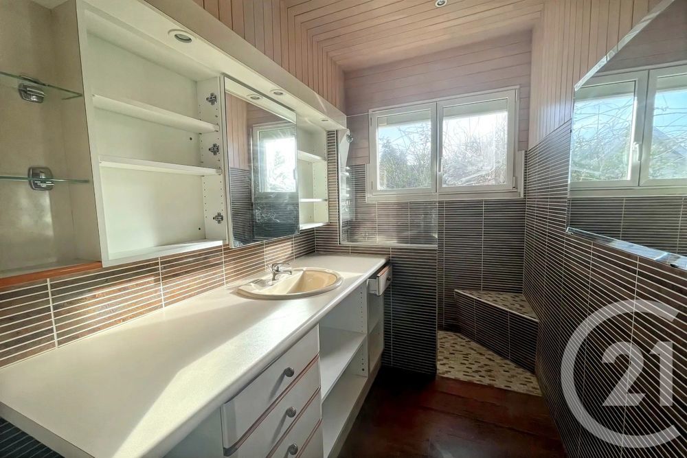 � vendre  Maison Saint-Av� (56890)