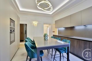  Appartement � vendre 9 pi�ces 231 m�