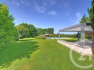  Maison � vendre 6 pi�ces 290 m�