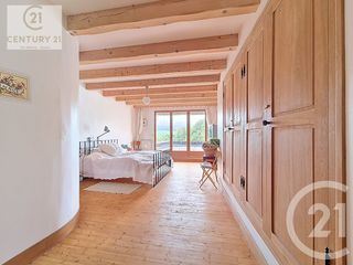  Maison � vendre 5 pi�ces 265 m�